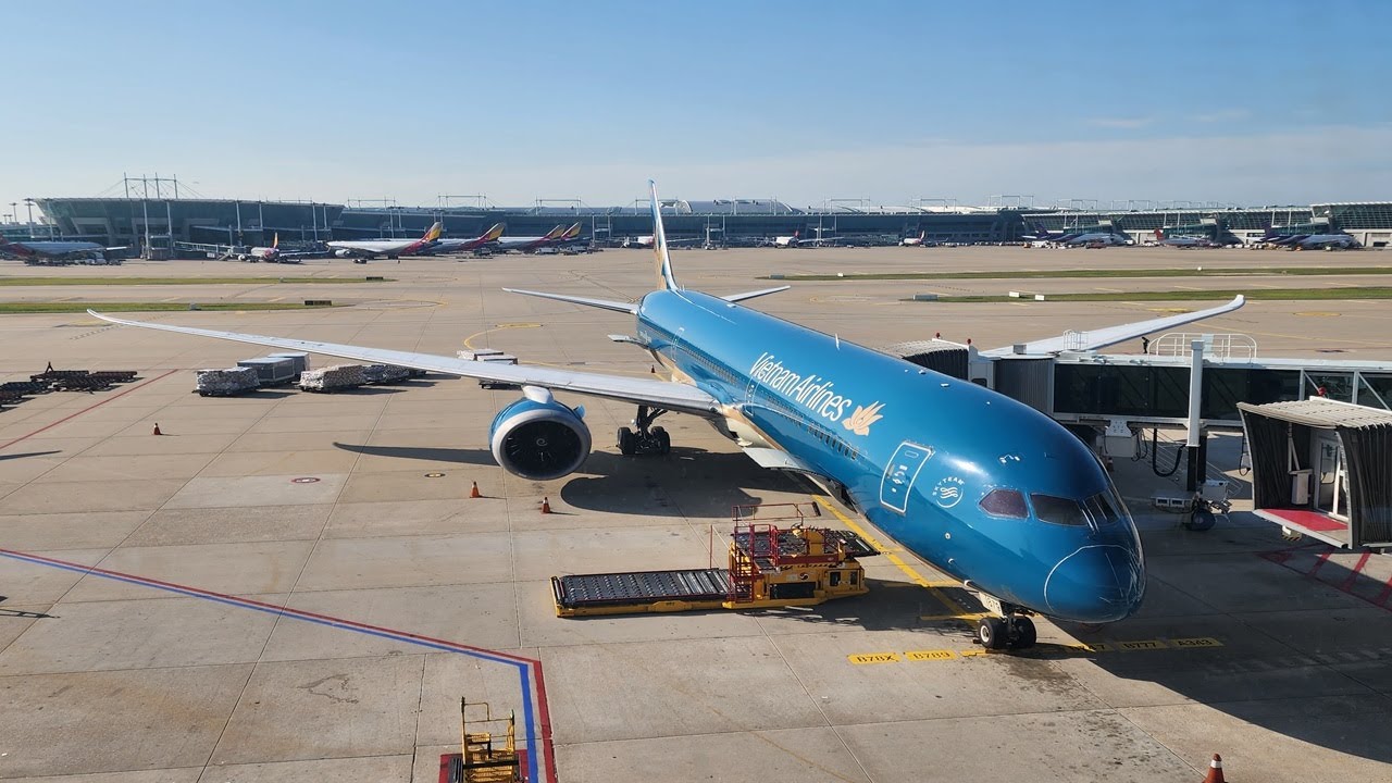 Vietnam Airlines 787-10 Seoul To Ho Chi Minh City 