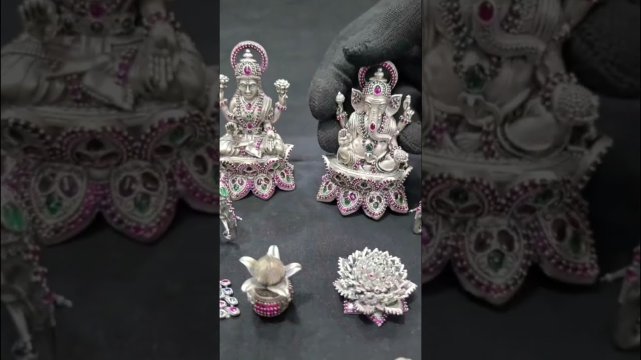 EXCLUSIVE SILVER LAXMI* *DEVI GANESH SET*  *92.5 SILVER*  *AT*  *AKILA THANGA MALIGAI* *ERODE