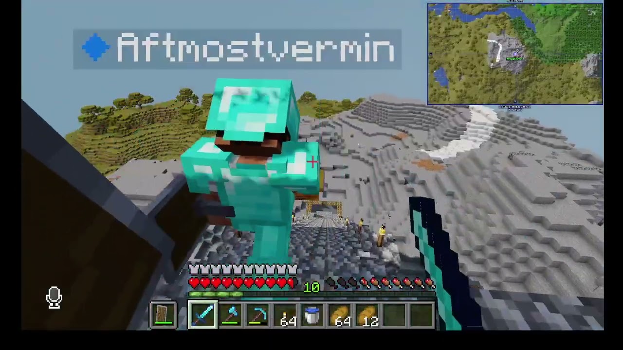 Hes stalking us...  |Minecraft Horror|  part 1
