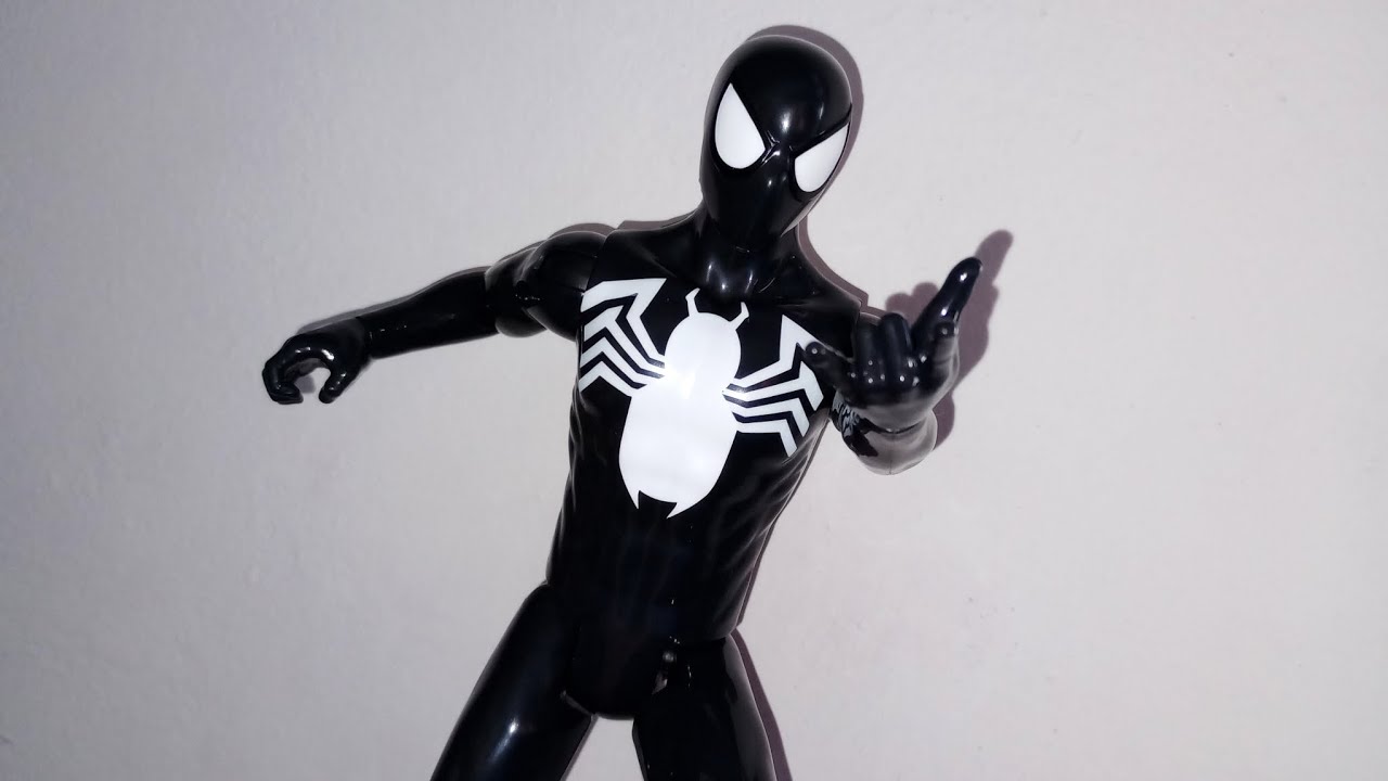 Unboxing: Spiderman Black Suit Titan Series Marvel Hasbro 2026
