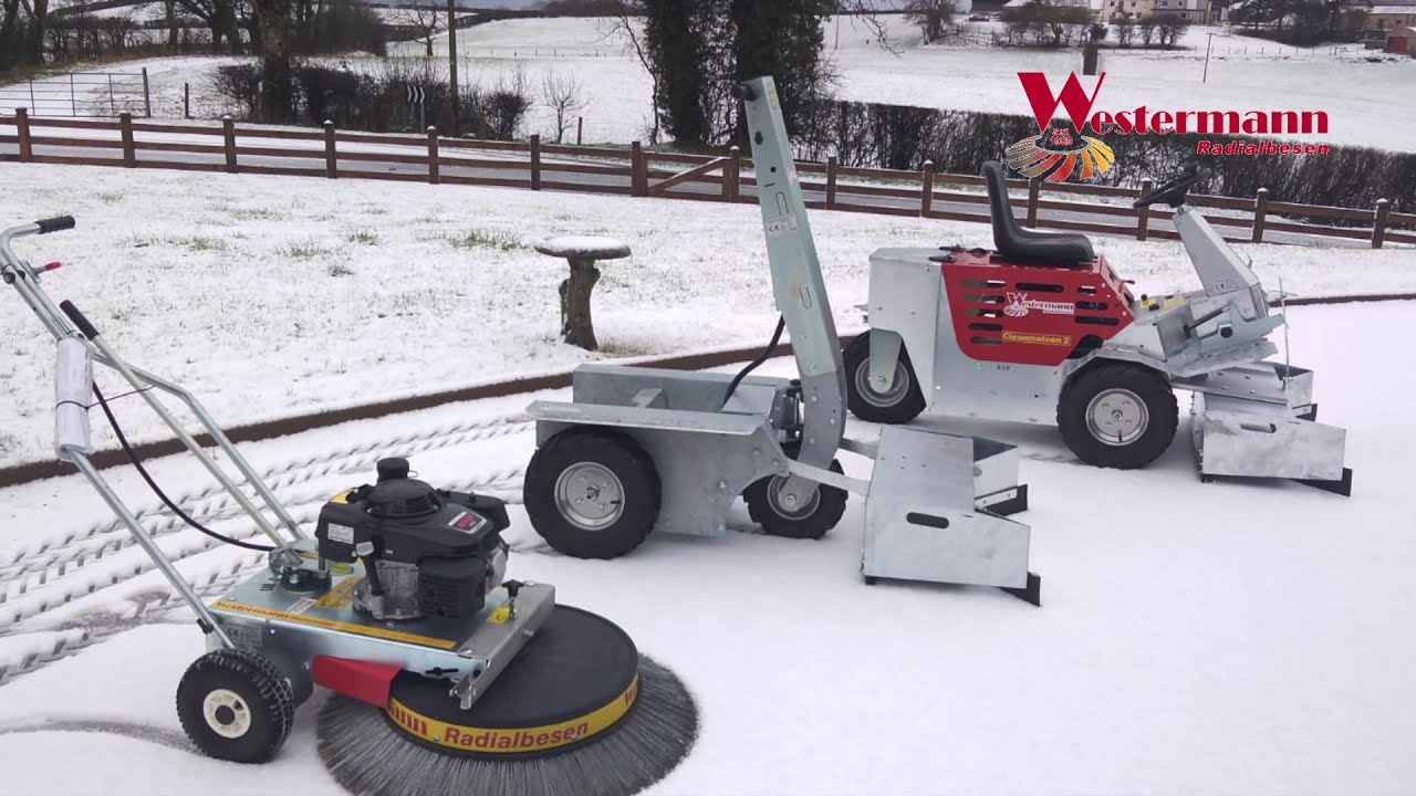 Schnee fegen ❄ und schieben mit den Westermann WR870 / CM2 / CMA 800 Elektro Produkten