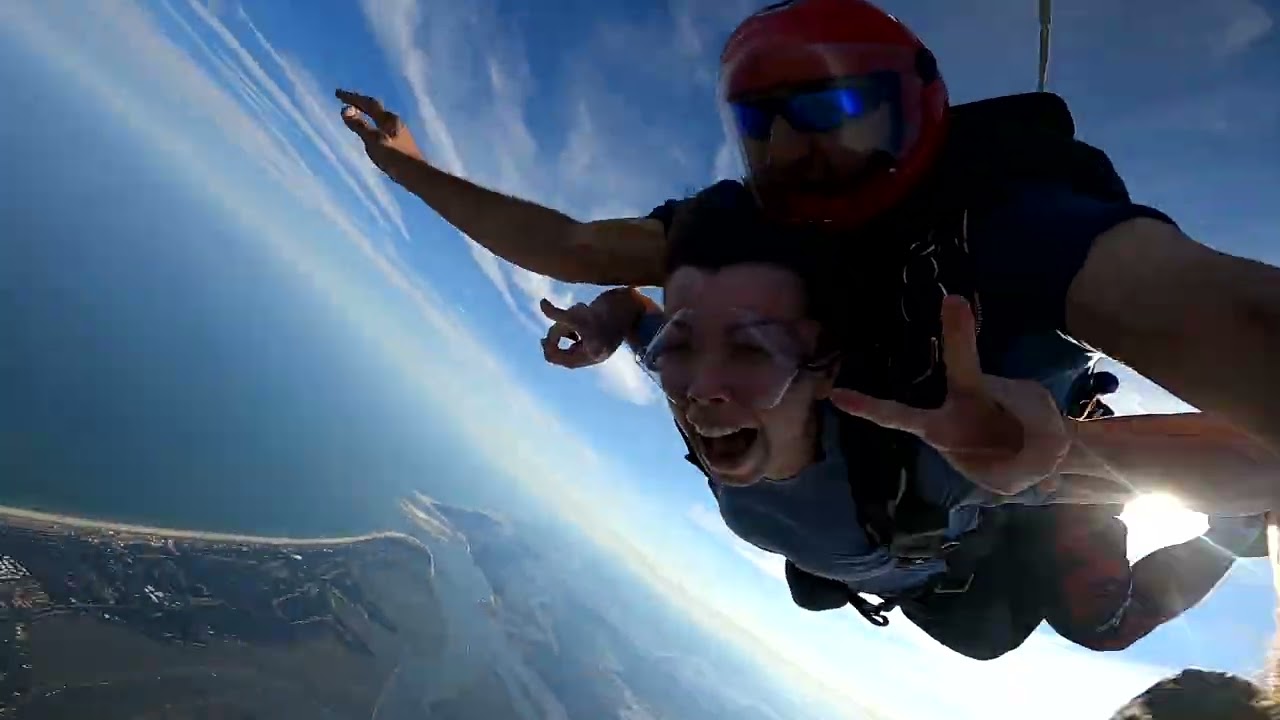 Mercedes - Skydive Amelia Island