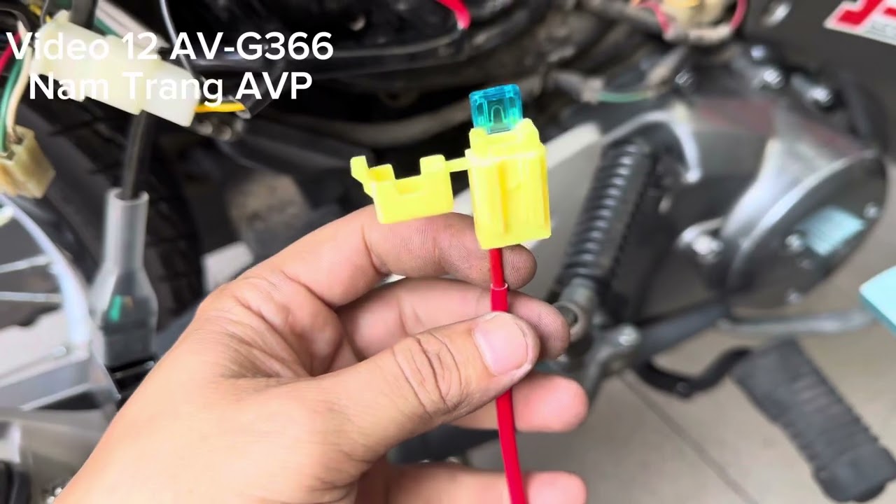 Video 12. AV-G366 Dây chuyển sạc Exciter 150 lắp Future X 2010/11 xăng cơ, Nam Trang AVP