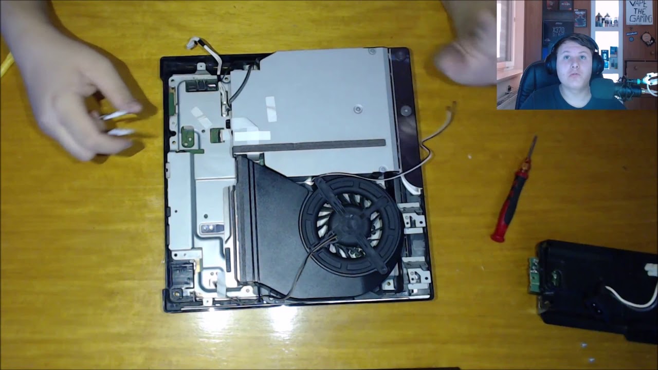 PS3 Slim Reinigen Tutorial (CECH-2004A) | German/Deutsch