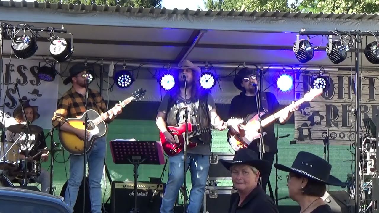 Pointless Rebels - Bad Moon rising (Live in Hungary 2025)