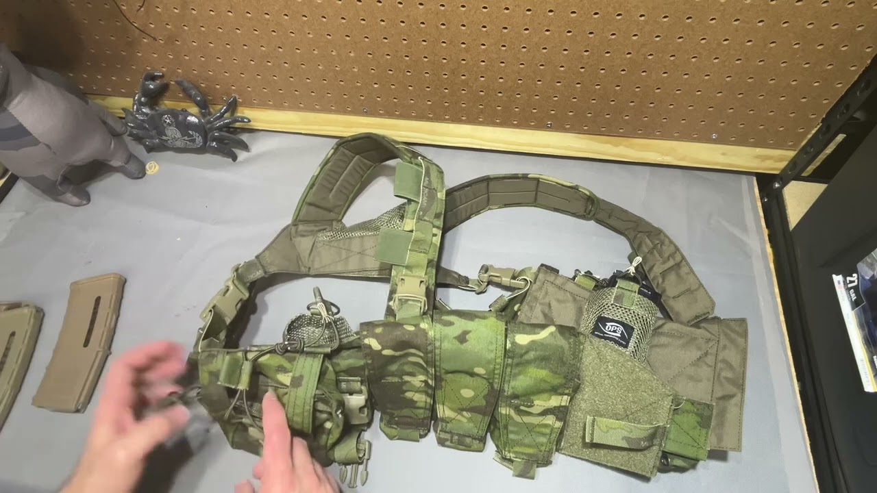 UR-Tactical/OPS: Enhanced Combat Chest Rig