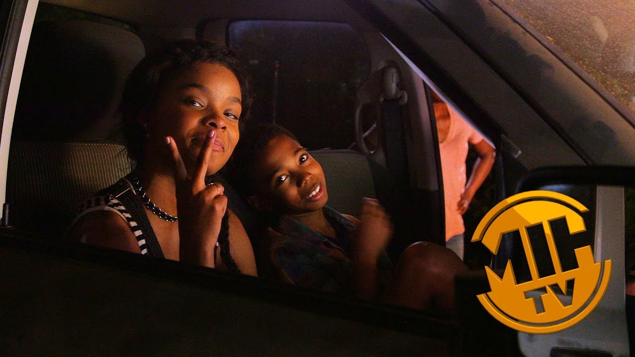BREAKING IN Ajiona Alexus talks about doing her own stunts and having giraffes on set.