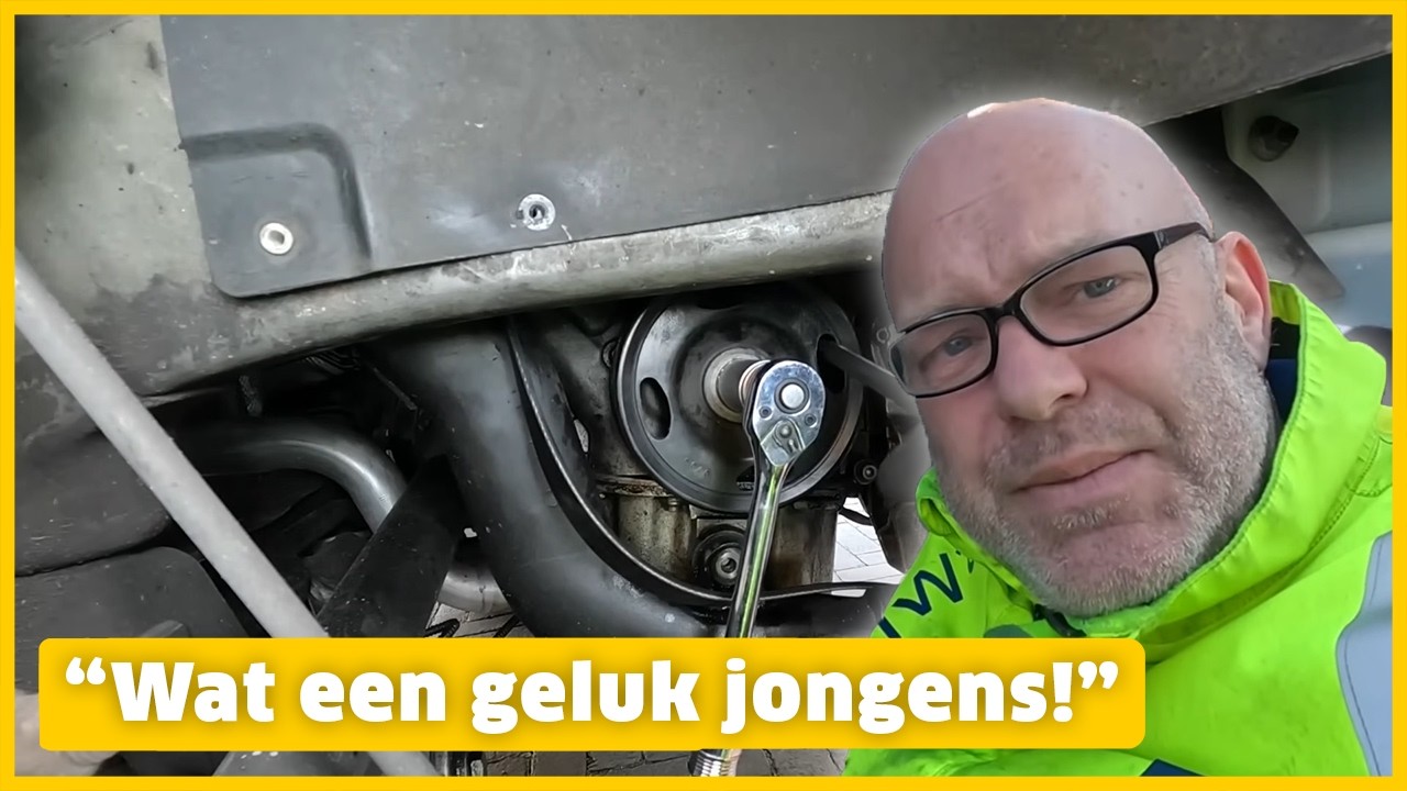 ROBERT voert een noodreparatie uit de krukasbout van een Golf | ANWB Wegenwachtvlogs