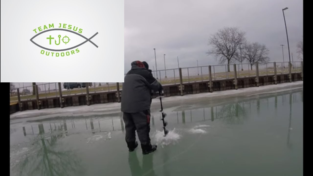 Strikemaster Lite Flight ICE Auger with Makita Drill - First Impressions