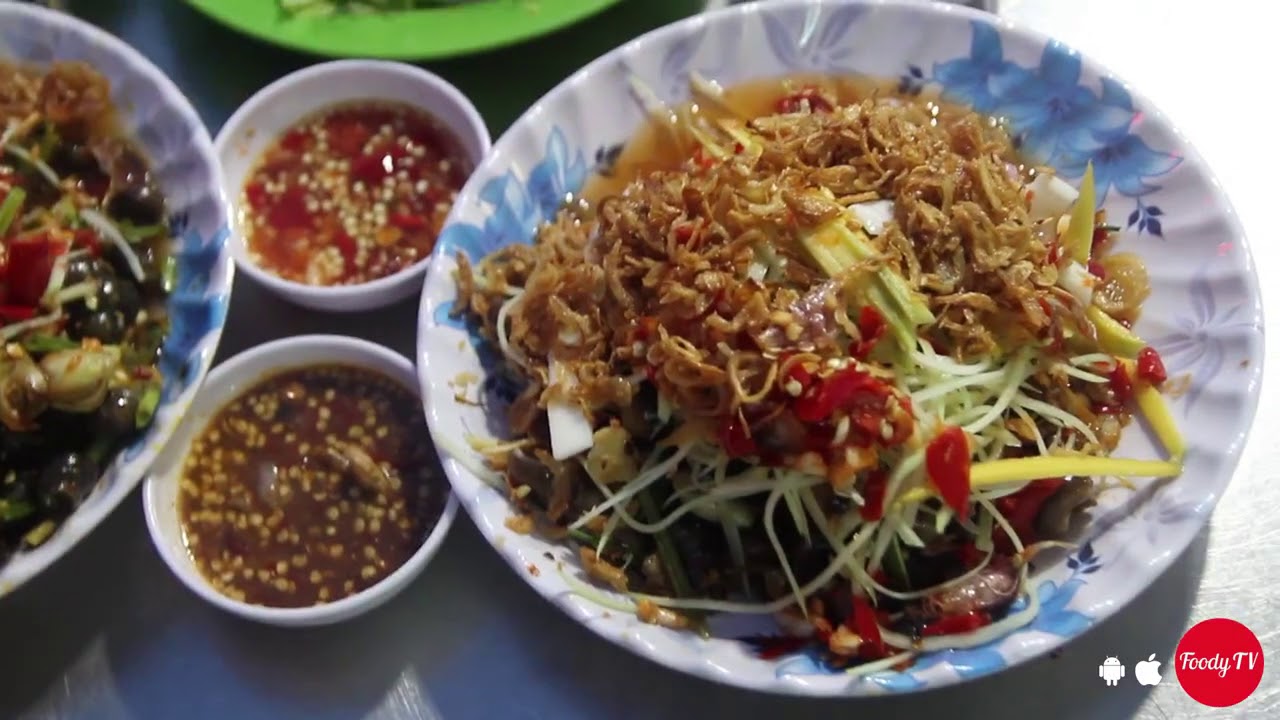 Vietnamese Street Food: Da Nang SeaFood