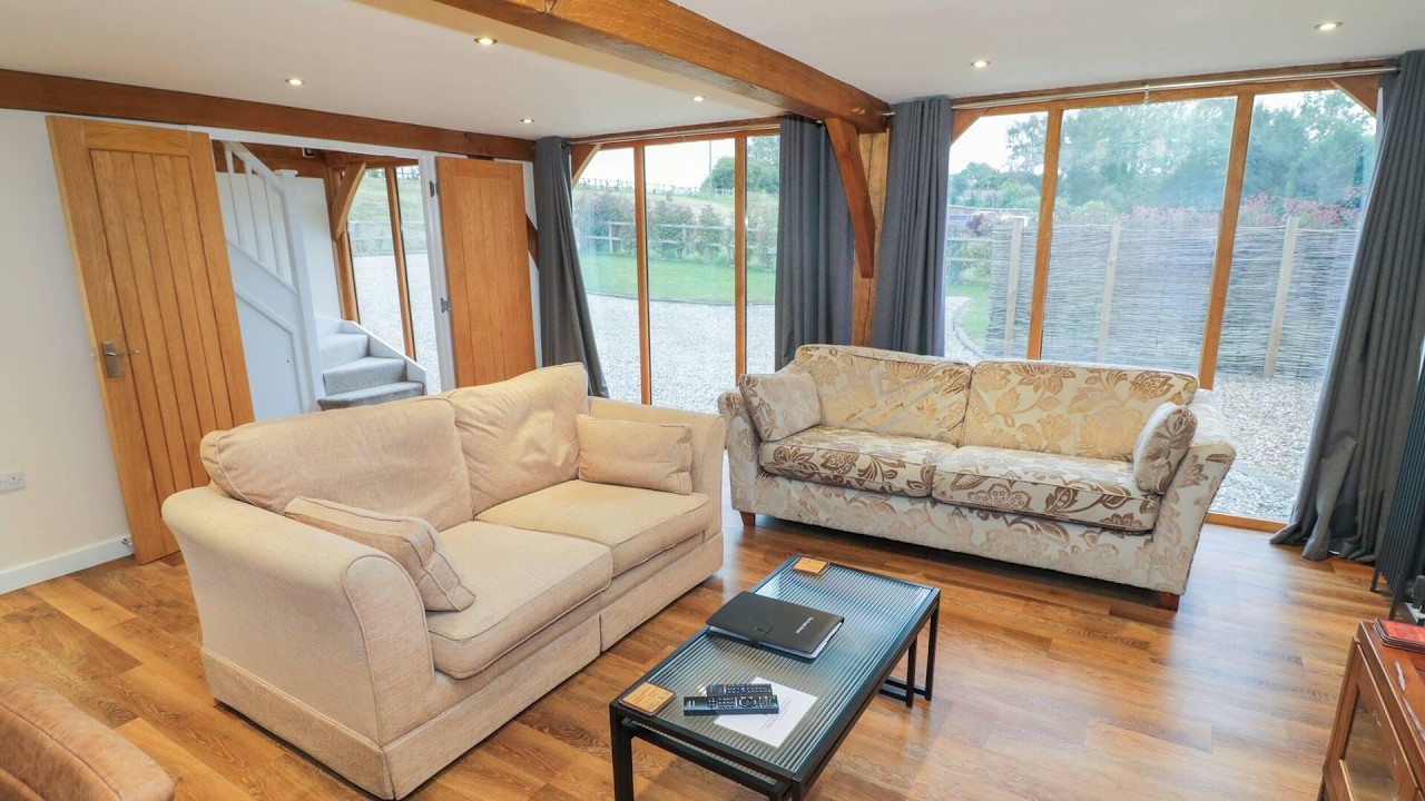 The Coach House, Banbury, United Kingdom | Travel With Kiara