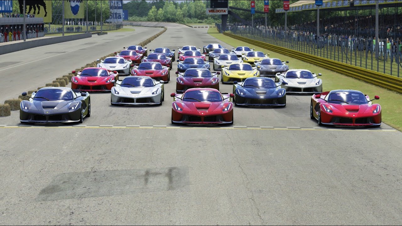 Devel Sixteen vs Ferrari LaFerrari Sports at Monza Full Course