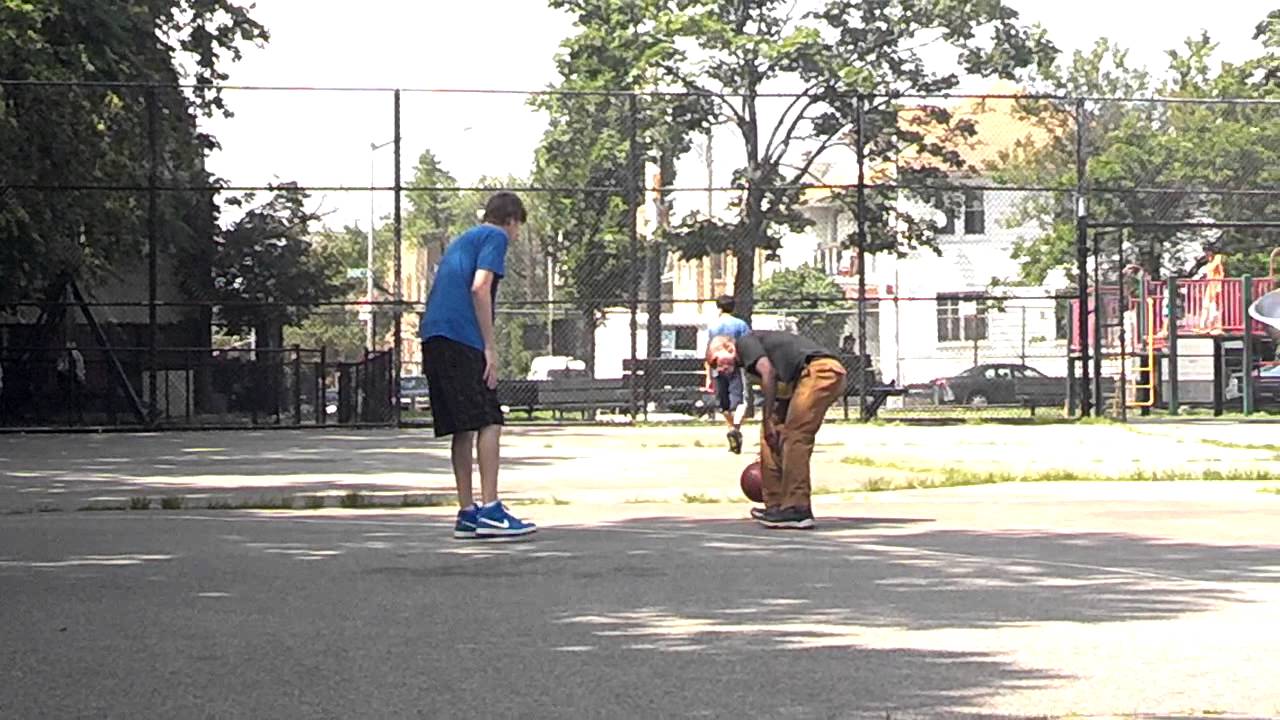 M4GNITUDE vs Sucker4Jessica [Basketball 1v1] - First to 7
