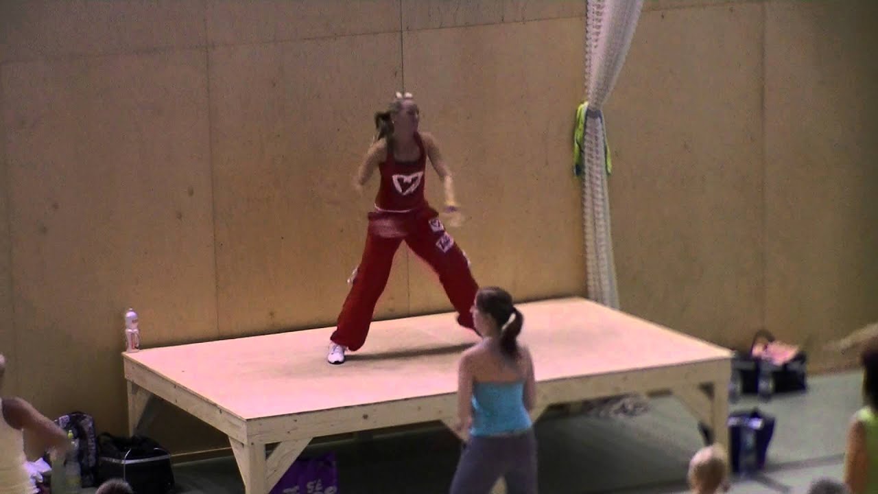Lucie Tvrdoňová - Rigga ding dong song