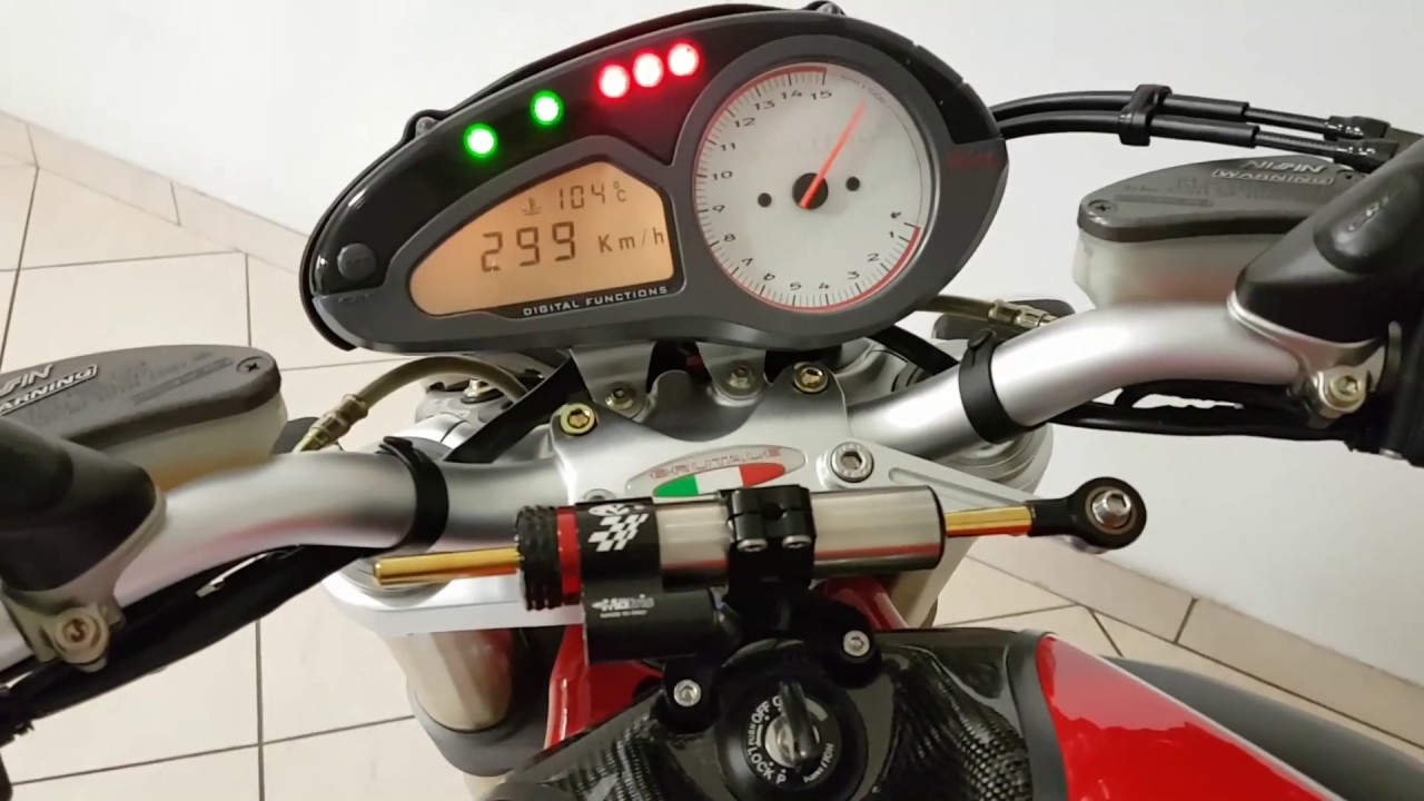 MV Agusta Brutale 910 Lithium Battery Installation