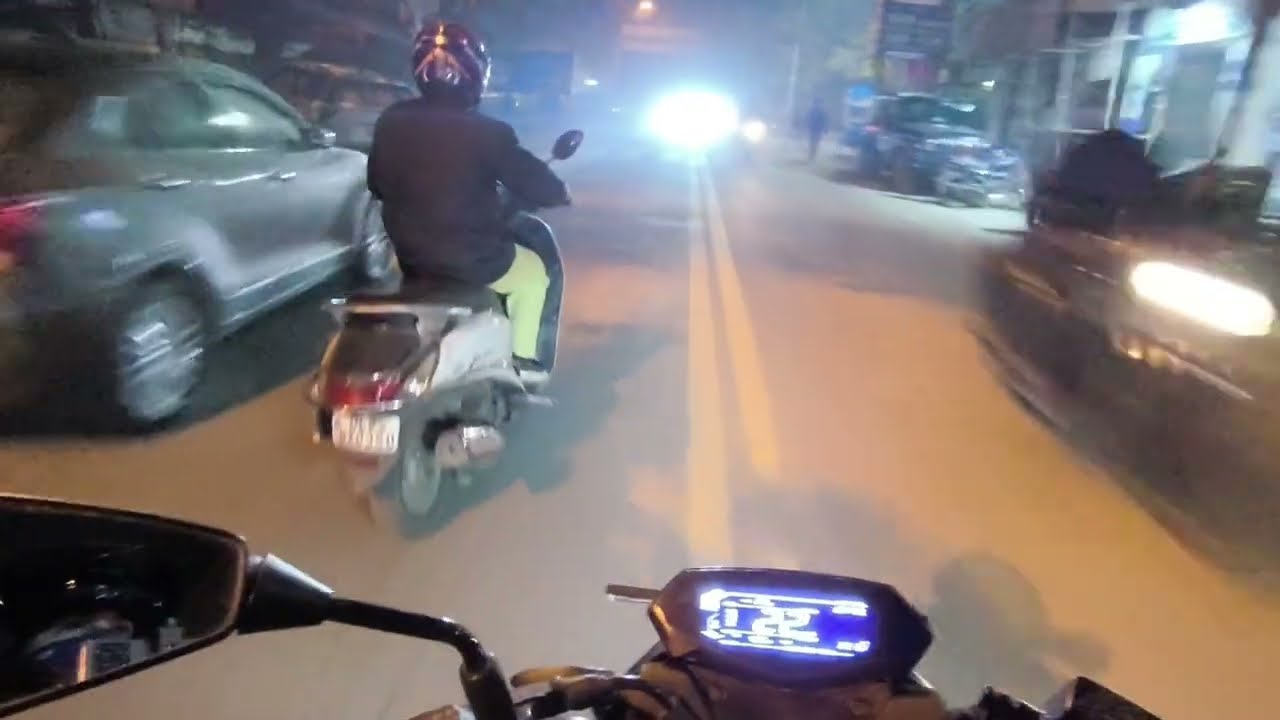 Alone raid on road #pulsarn160 #night #biker @Errajeetu 
