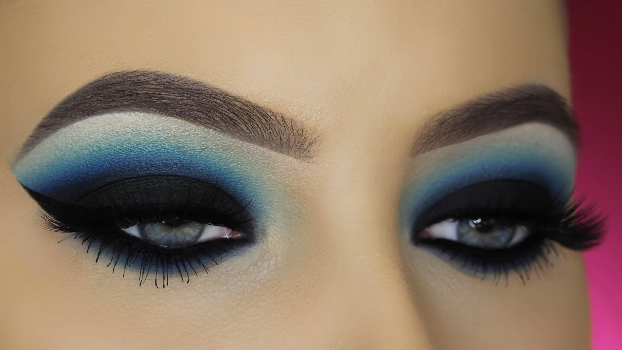 Blue Smokey Eyes Tutorial