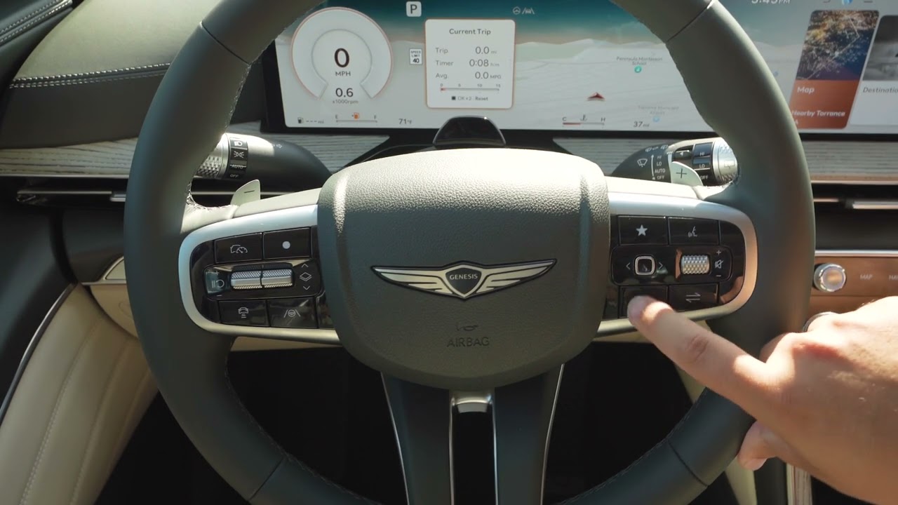 2025 Genesis GV80 - Steering Wheel Features
