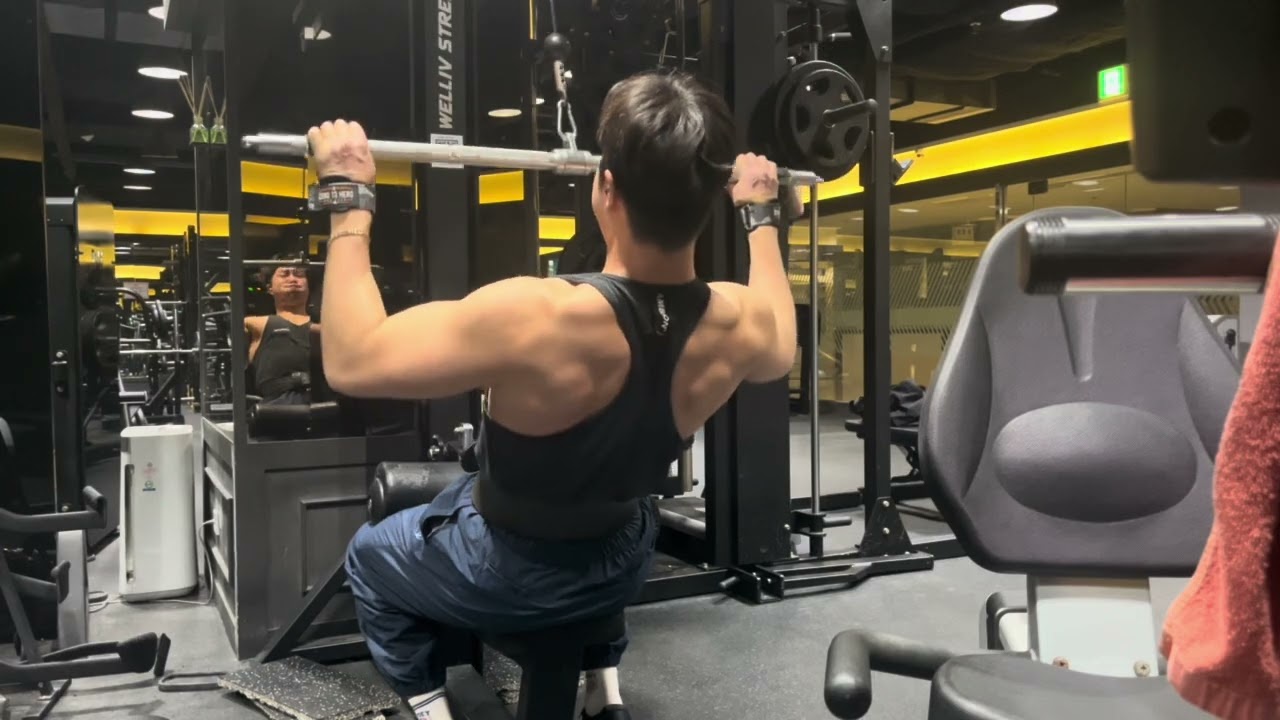 등 운동 했습니다.#bodybuilding 