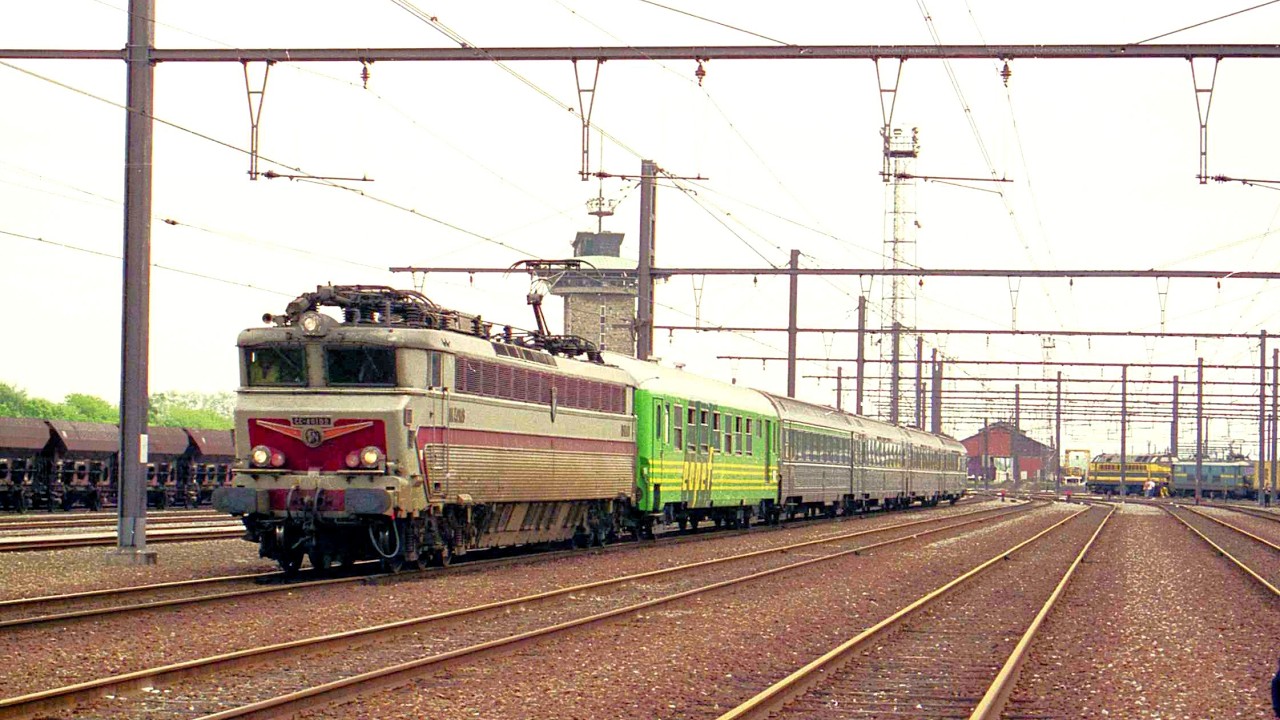 La CC 40109 entre Aachen et Liège par les lignes 37, 39, 24 et 40