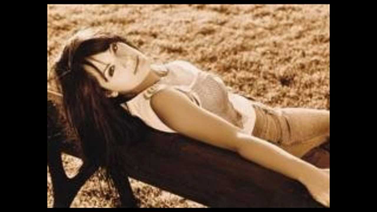 Reyhan Karaca - Eyvah