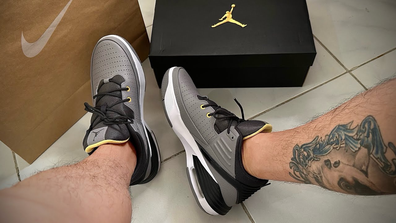 Jordan Max Aura 5 Unboxing and On Feet - Cement Grey Colorway