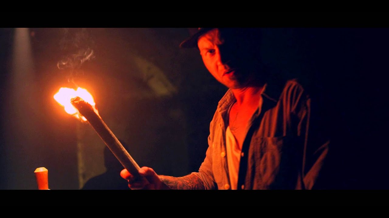 Chakuza - Charlie Brown (Videoclip)