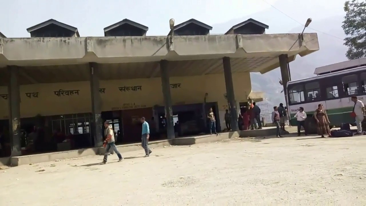 Banjar BusStand Market At Kullu, Himachal Pradesh