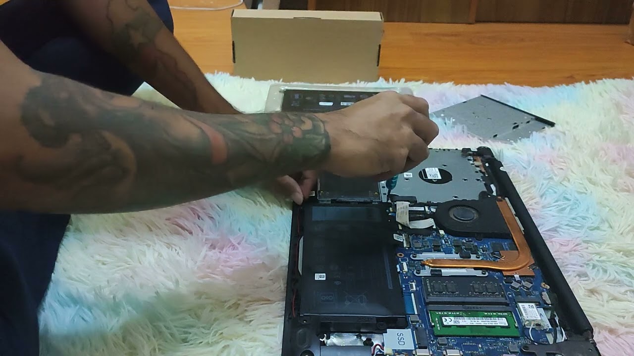 Dell Inspiron 3580 Battery Replacement