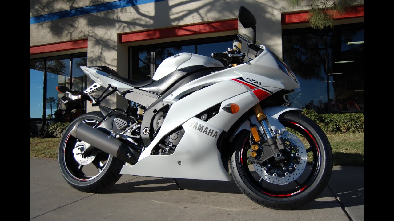 2015 Yamaha YZF-R6 Pearl White