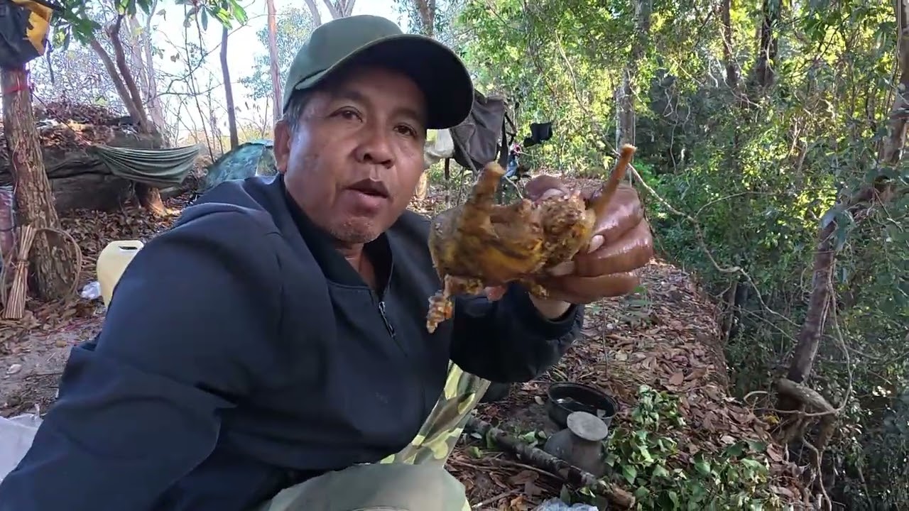 ຫາກິນໃນປ່າ/หากีนในป่า