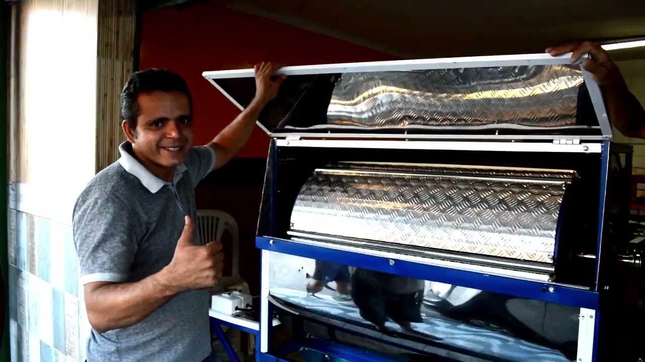 Professor Pardal de Petrolândia desenvolve máquina de inox para debulhar feijão verde