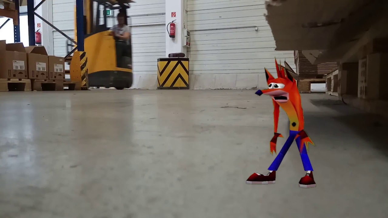 Crash woah forklift (green screen test)