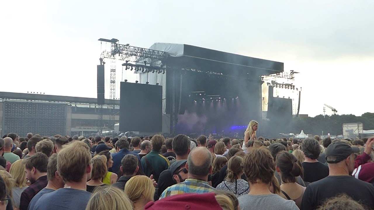 The Kills @ Trabrennbahn Bahrenfeld, Hamburg - 10.06.2018