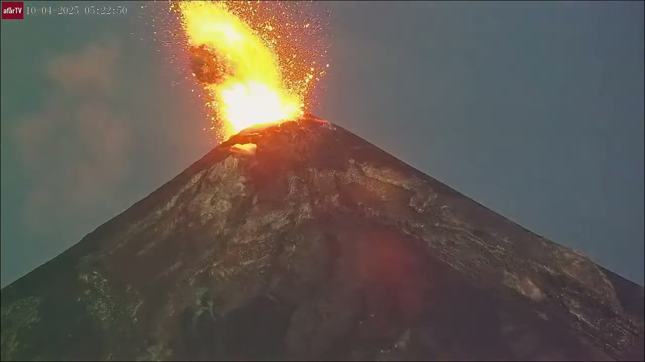 Oct 4, 2025: Fiery Eruption of Fuego Volcano, Guatemala