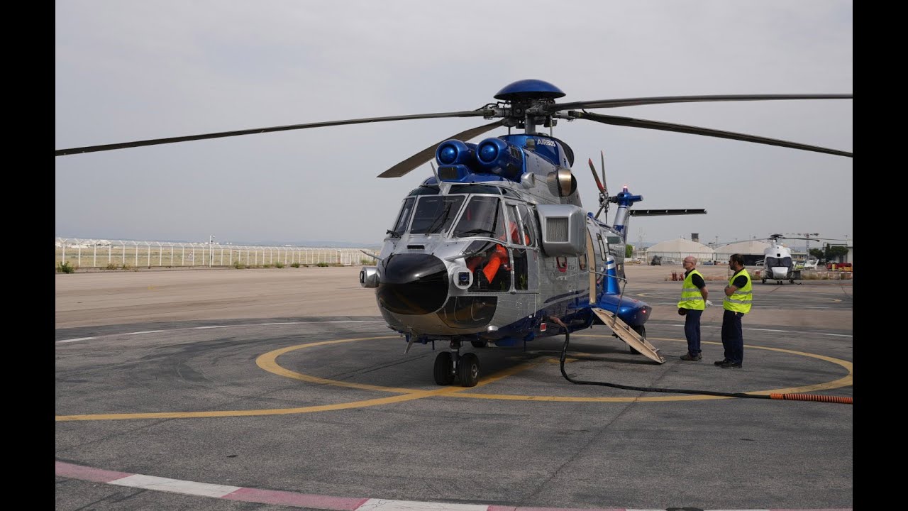 Ministar Vulin obišao je danas u Marseju pripadnike HJ MUP-a koji se nalaze na letačkoj obuci