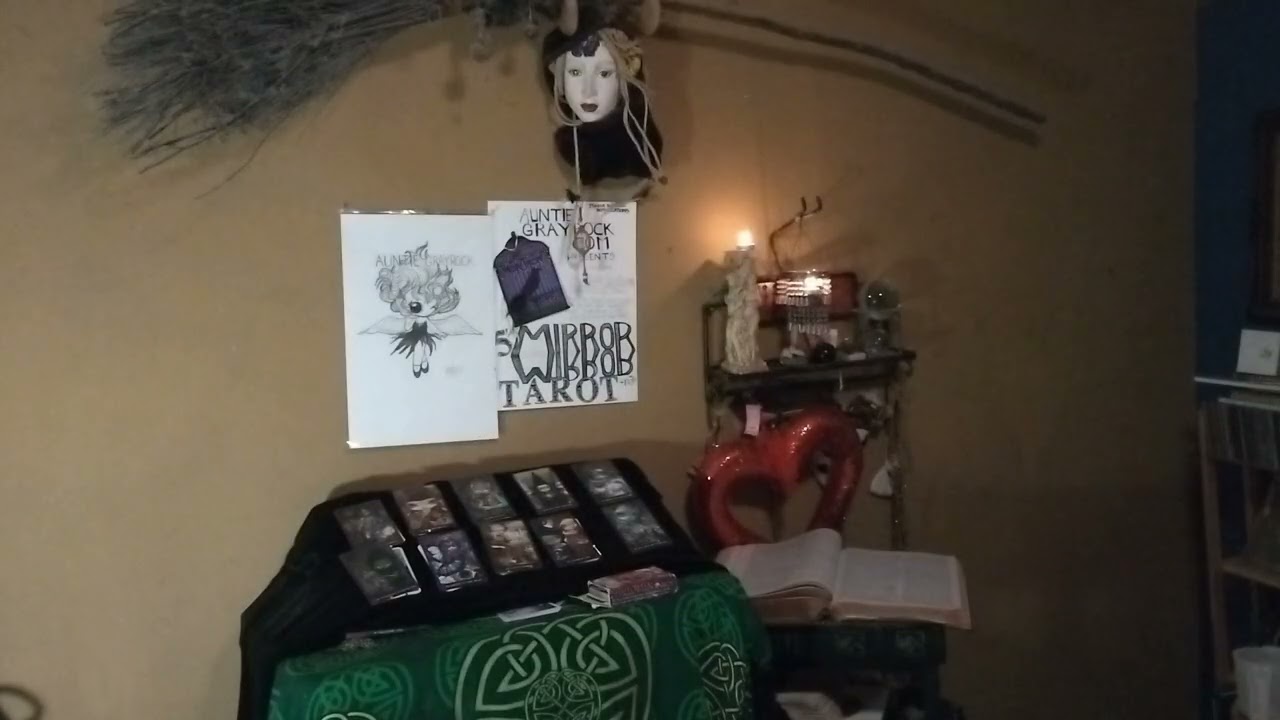 You're BREATHTAKINGLY Beautiful 😍 Shine LIGHT Onto Your FEARS/BOLDLY Wade Into What U Seek To Deny 