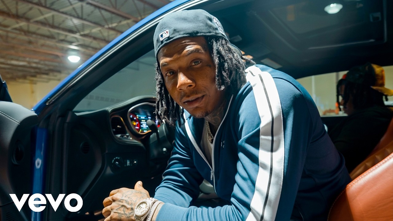 Moneybagg Yo ft. BigXthaPlug & DaBaby - Stay Focused (Music Video)