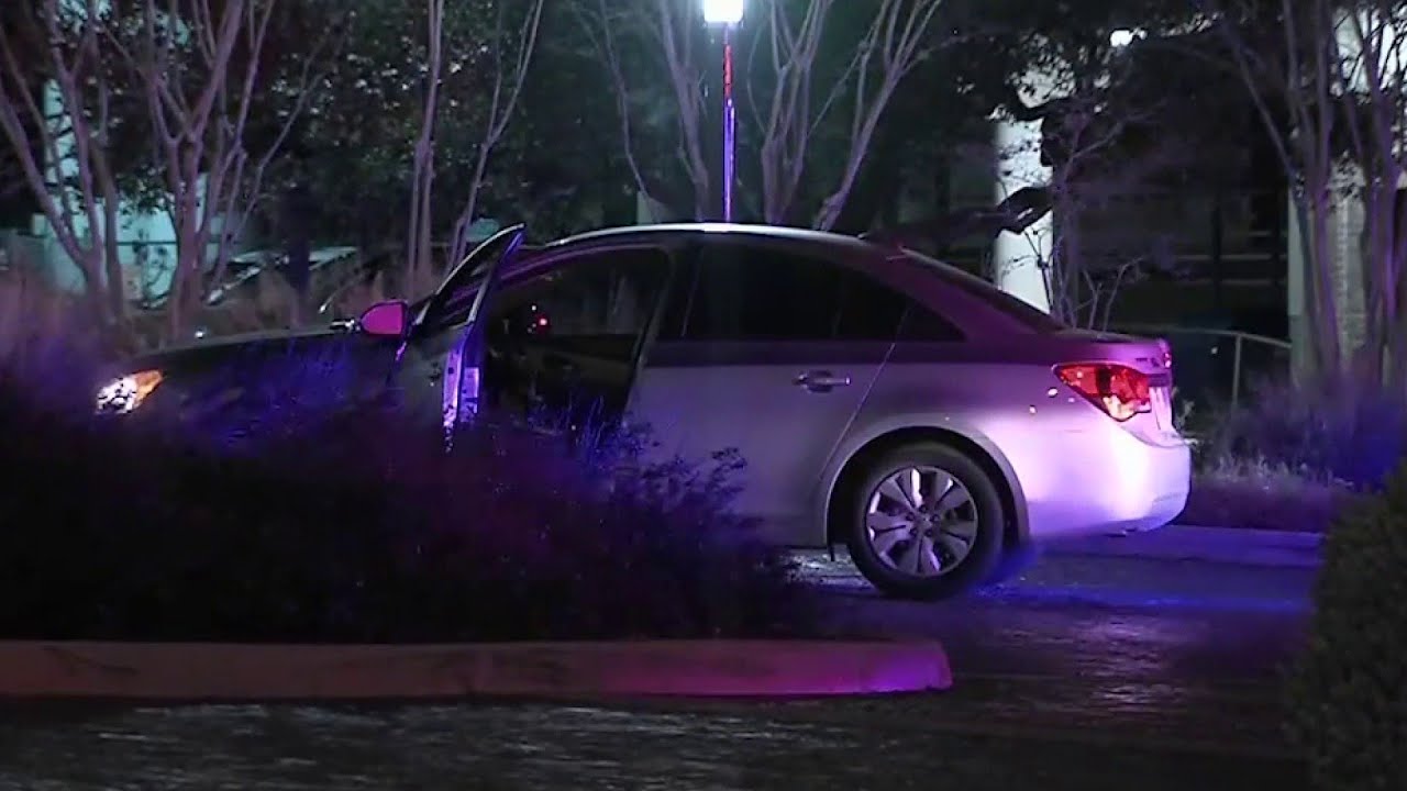 San Antonio police working to piece together shooting that left one man hospitalized