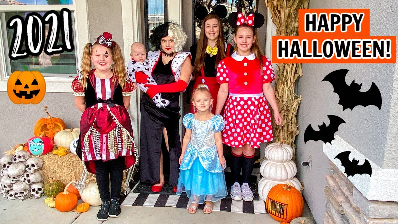*TRICK OR TREAT* Family Halloween Special!