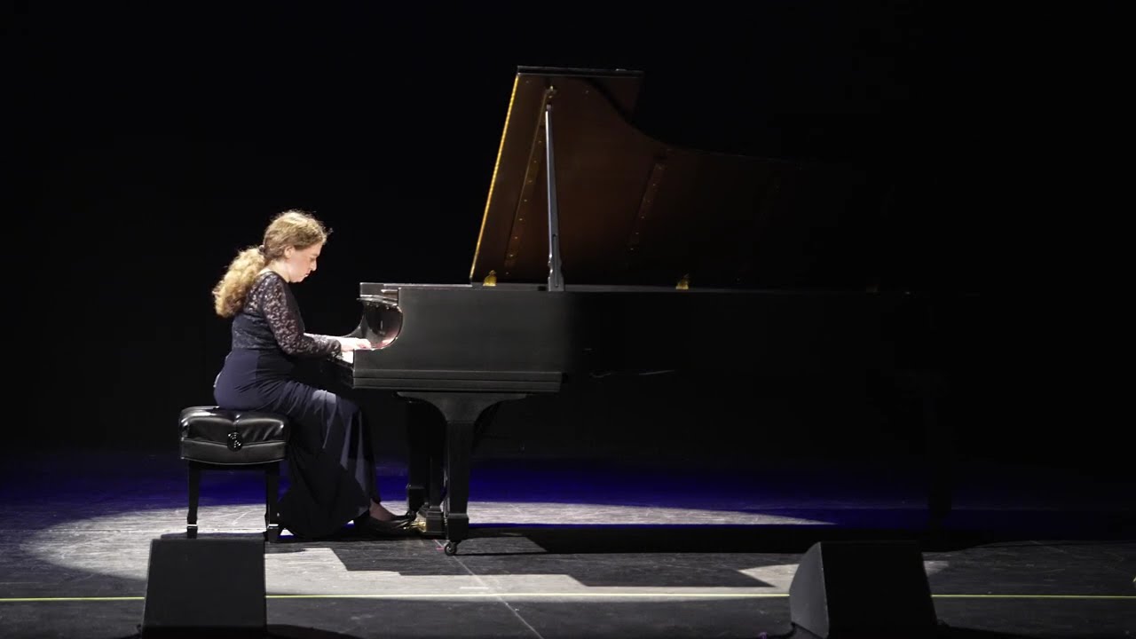 César Franck: Prélude, Chorale et Fugue, FWV 21. Liana Paniyeva live from the Strand Theatre