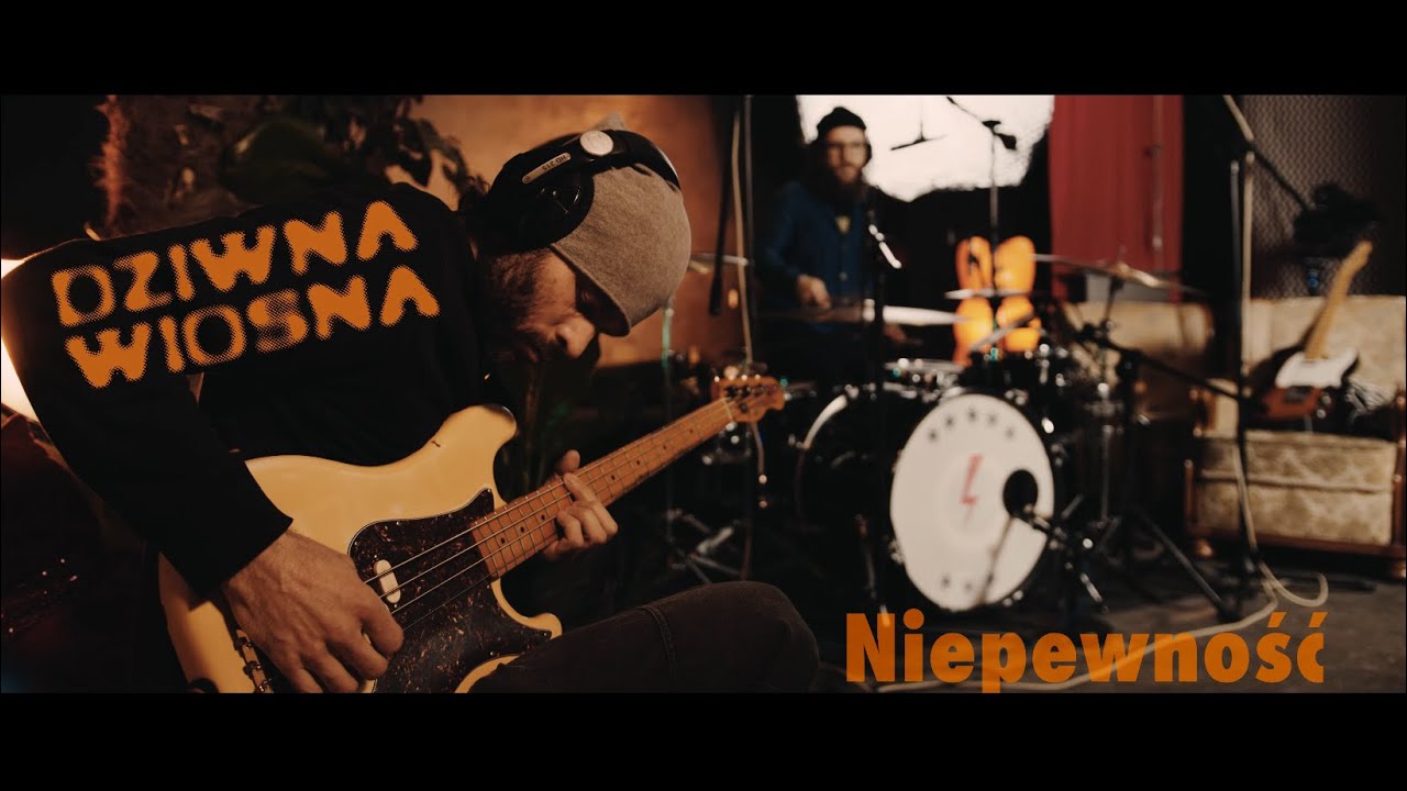 Dziwna Wiosna &ndash; Niepewność (live sesja)