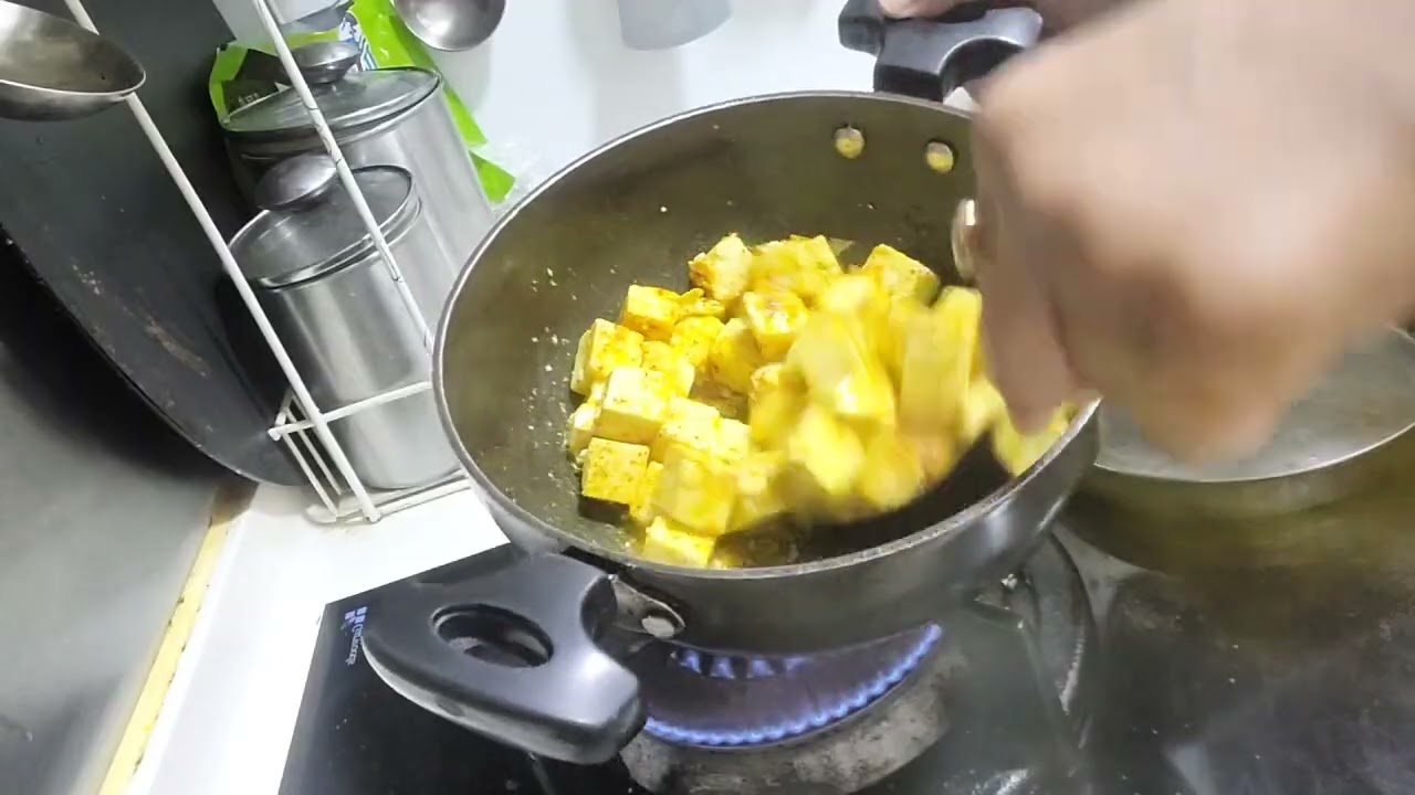 Home Style Butter Paneer Masala 