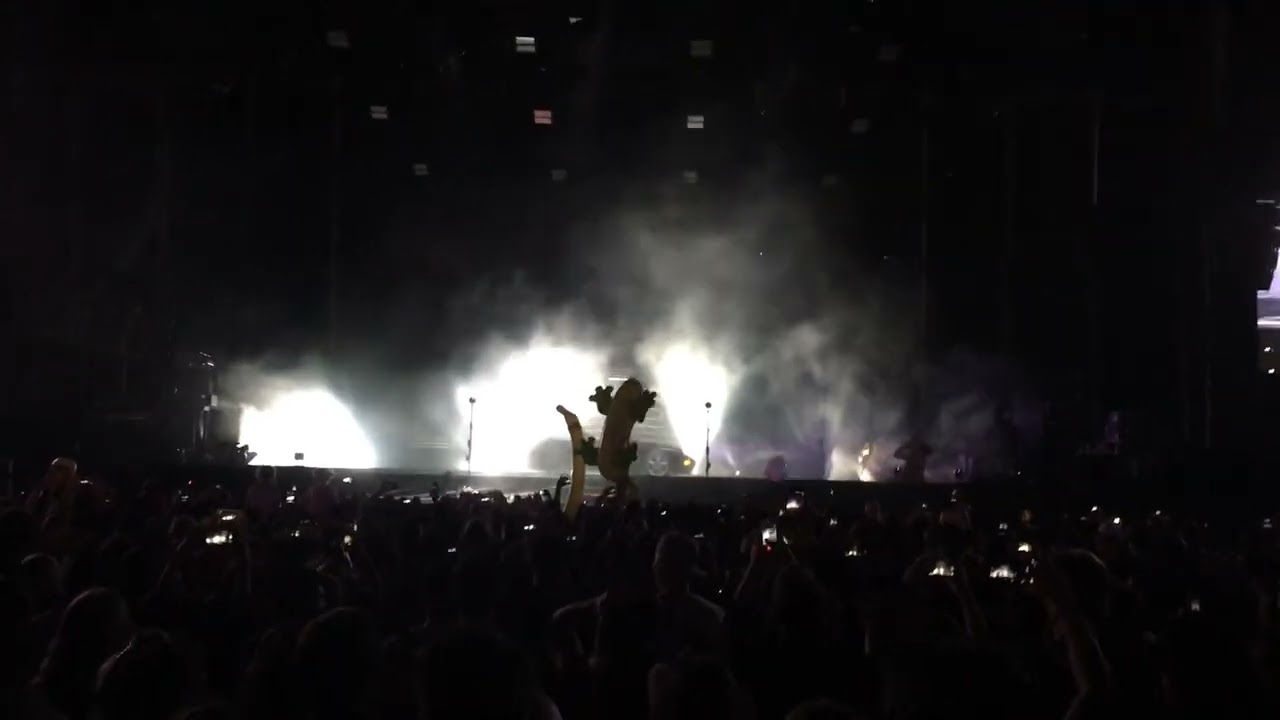 Zhu @ LIB Intro 👌🏻
