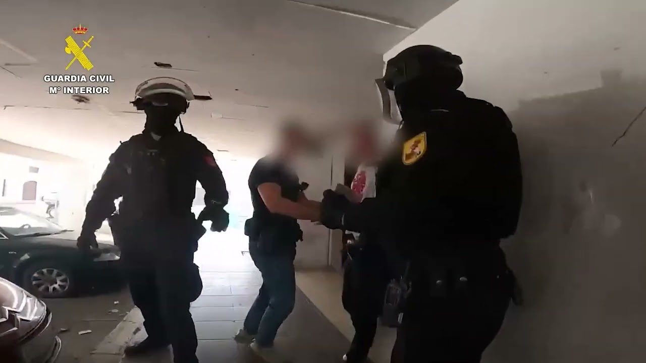 Operativo de la Guardia Civil en Palma del Río (Córdoba)