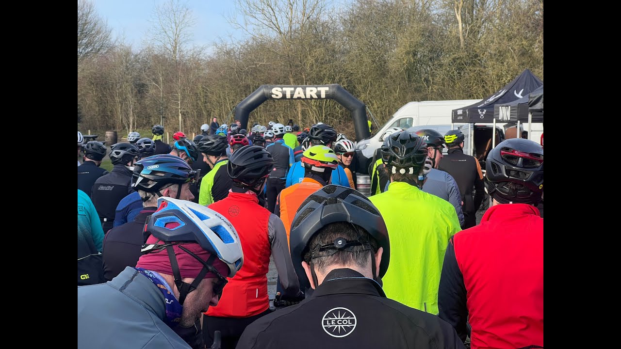 🔥 Hell of the Ashdown 2025, aka HOTA: Muddy Roads, Brutal Climbs & Rim Brake Regrets! 🚴‍♂️😱