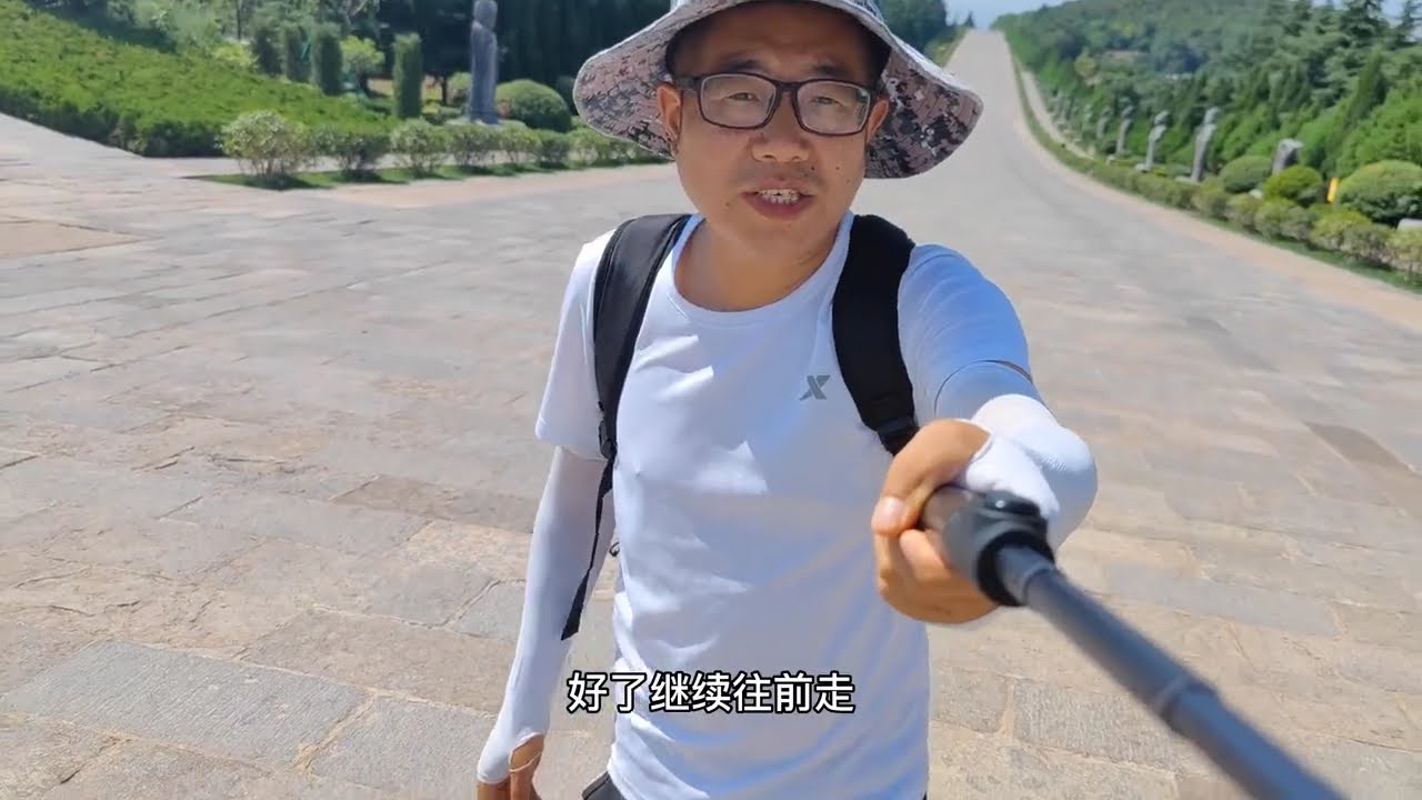 乾陵#历史古迹 #历史 #世界文化遗产 #vlog日常 #文物保护 #遗址 #vlog #旅游景点 #文化旅游 #乾陵