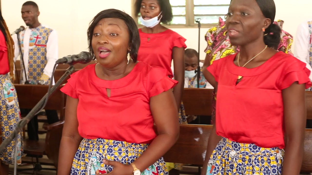 Kyrie + Gloria - Messe Choeur d'Ange - Choeur Vox Caeli