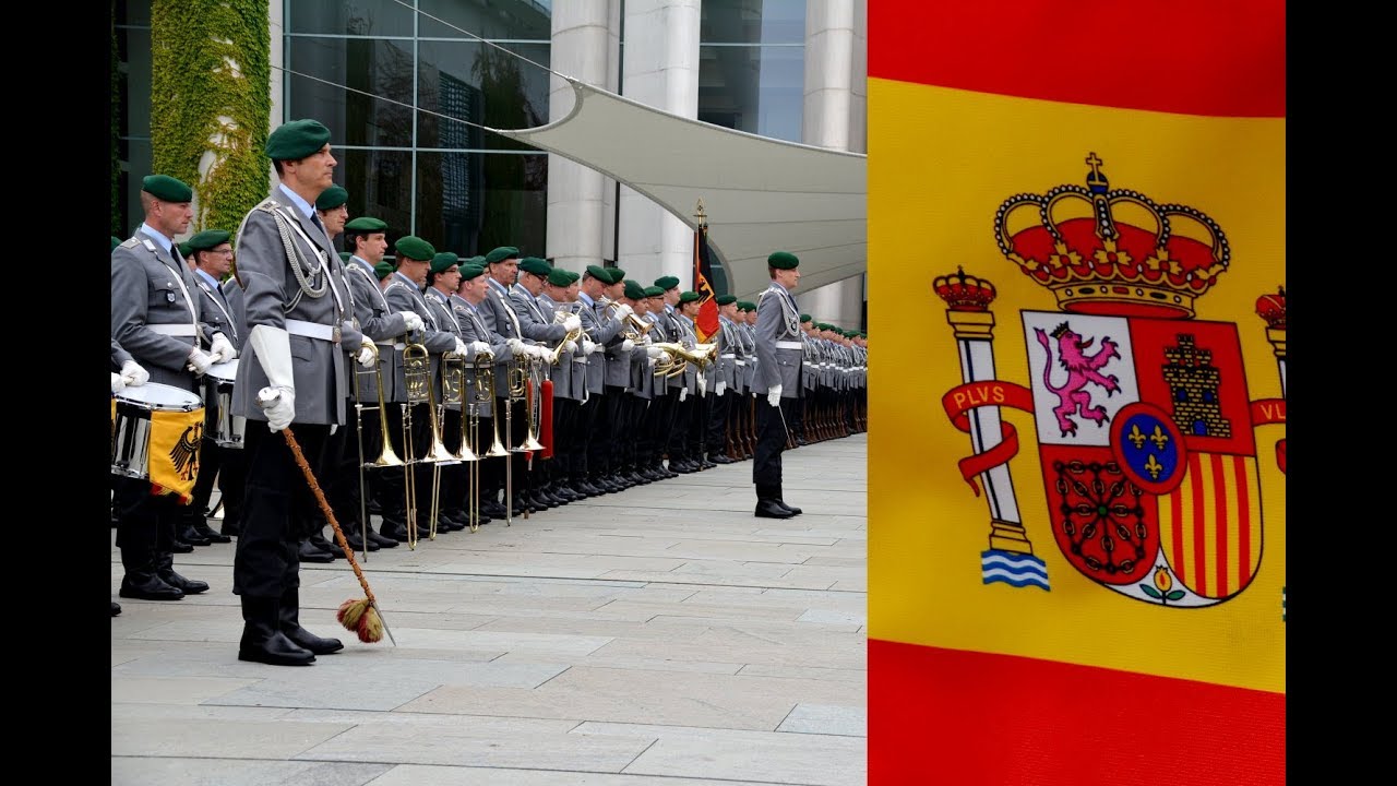 Ehrenkompanie - Spaniens Ministerpräsident Pedro Sánchez - Militärische Ehren