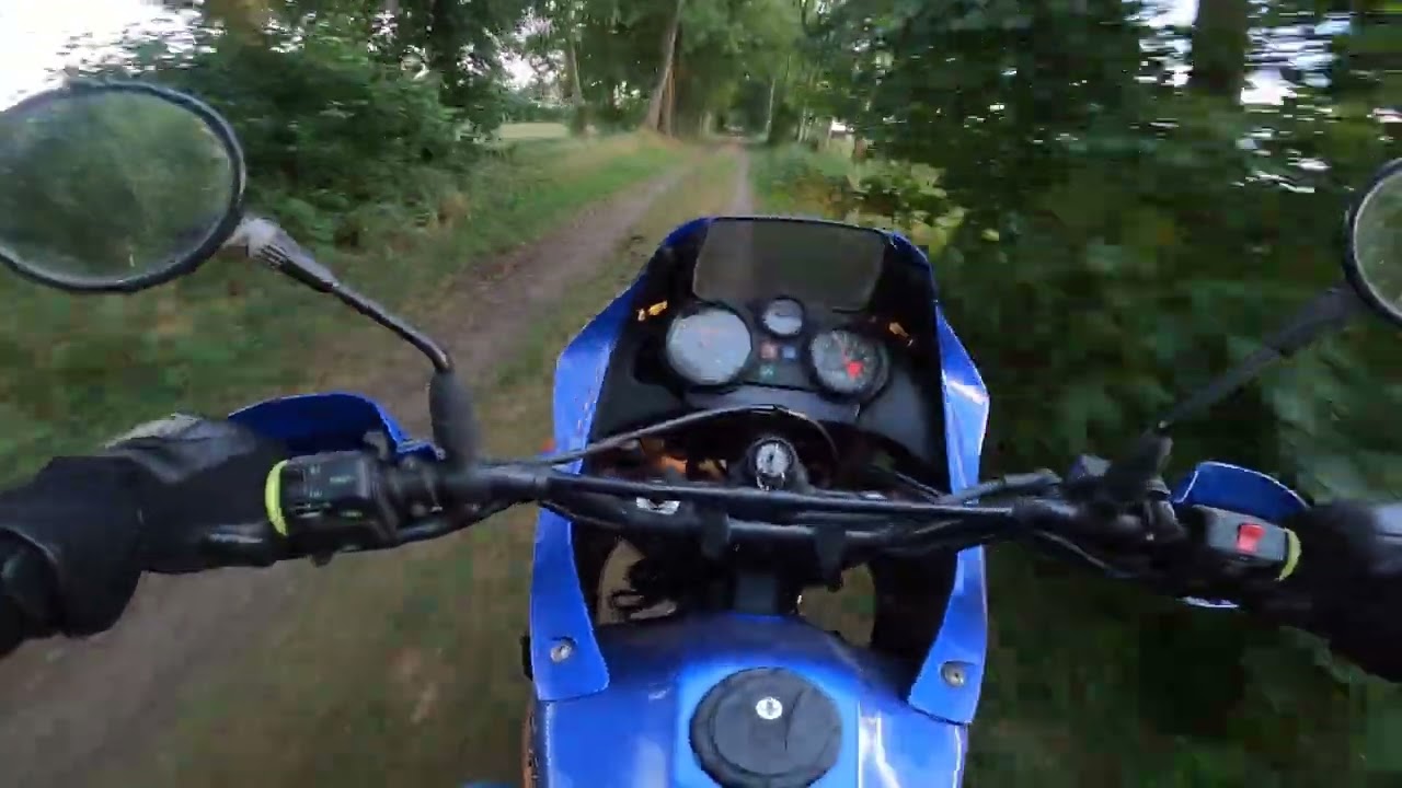 Kawasaki KLR650 Tengai. GoPro hero 8 Black Windslayer